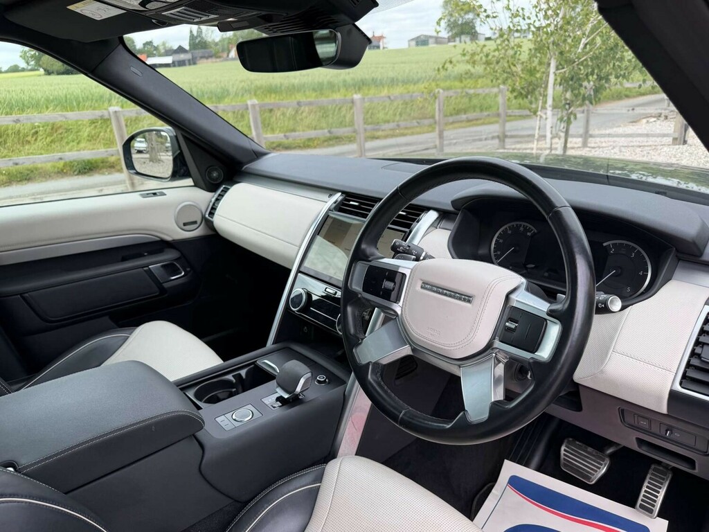 Land Rover Discovery 3 Discovery R-dynamic Hse D Mhev Black #20