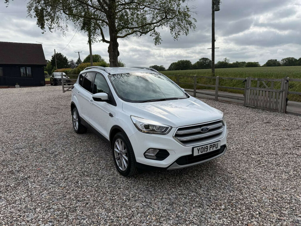 Ford Kuga 2.0 Tdci Titanium Edition 2Wd Hatchback White