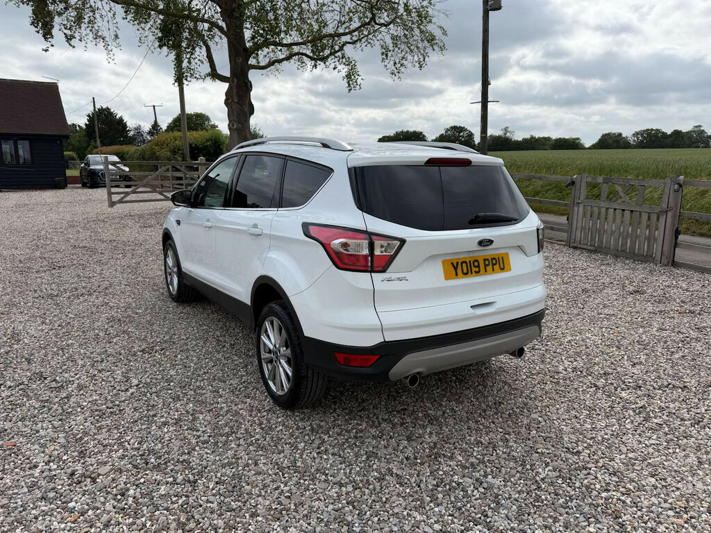 Ford Kuga 2.0 Tdci Titanium Edition 2Wd Hatchback YO19PPU White #3