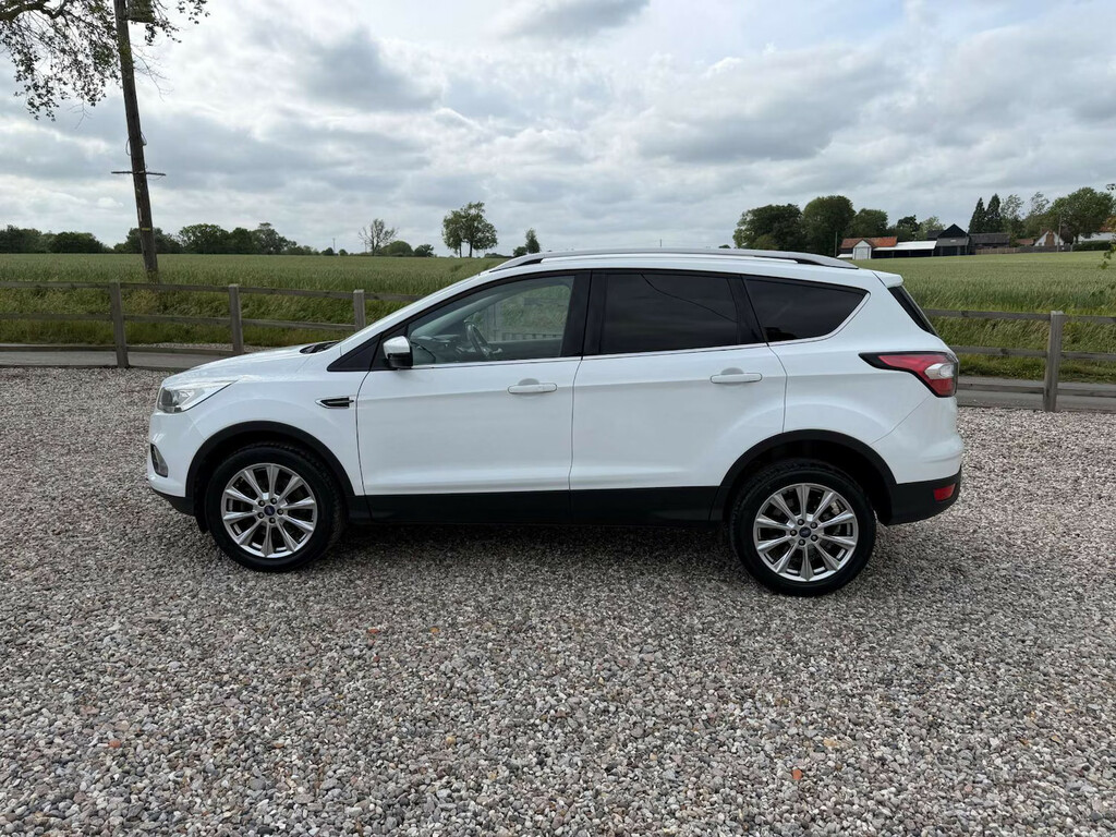 Ford Kuga 2.0 Tdci Titanium Edition 2Wd Hatchback YO19PPU White #5