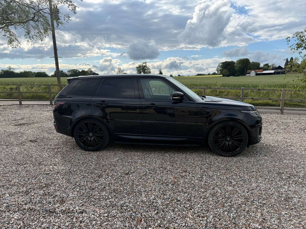 Land Rover Range Rover Sport 3.0 D300 Dynamic Estate Black #6