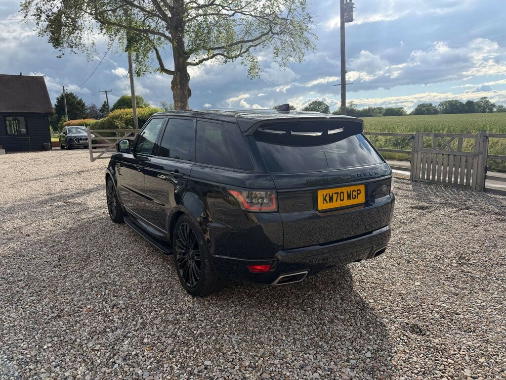 Land Rover Range Rover Sport 3.0 D300 Dynamic Estate Black #3
