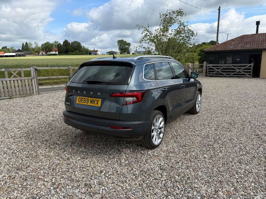 Skoda Karoq 1.5 Karoq Edition Tsi Suv Grey #4