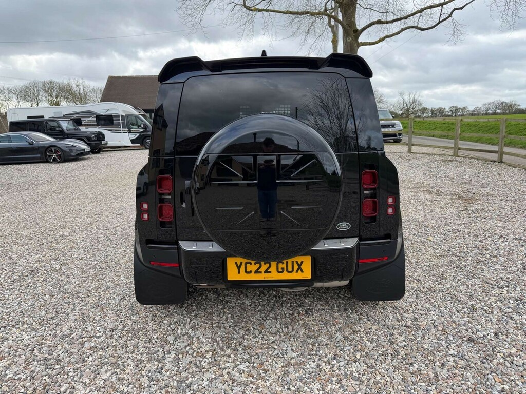 Land Rover Defender 3.0 Defender Hard Top Hse D Mhev 4Wd N Black #6