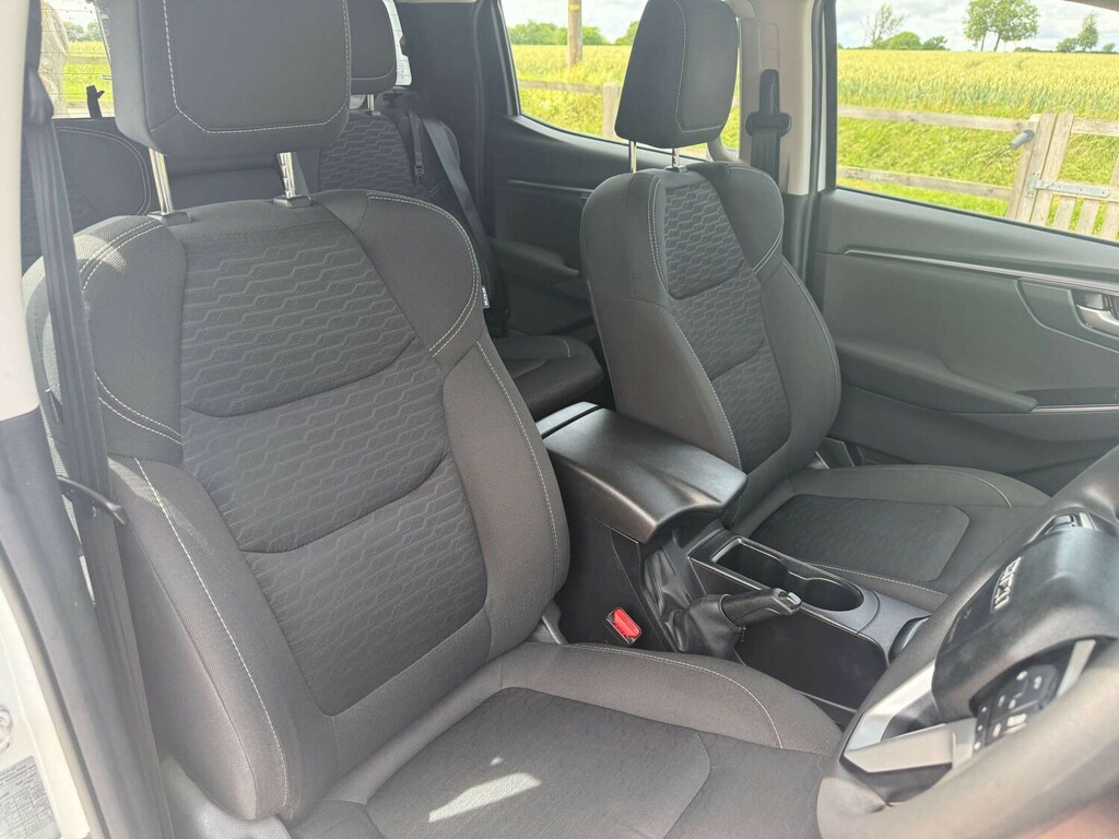 Isuzu D-Max 1.9 Td Utility Diff Lock Pickup Silver #17