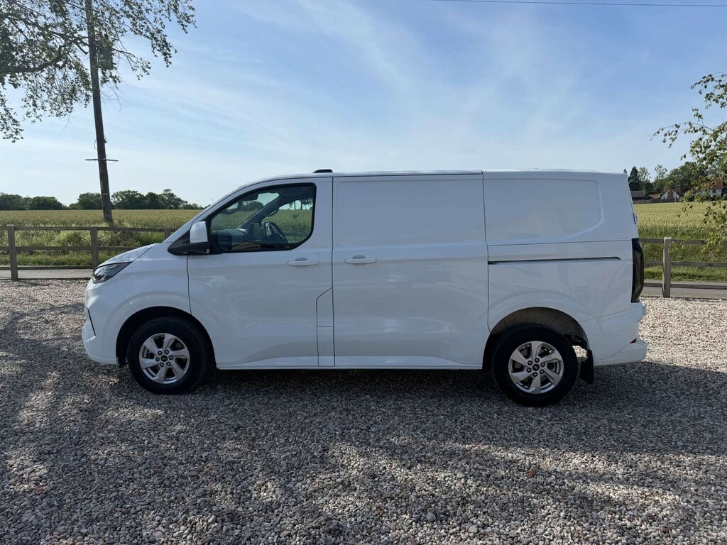 Ford Transit Custom 2.0 Ecoblue 136Ps H1 Van Limited Panel Van WN75RCV White #4
