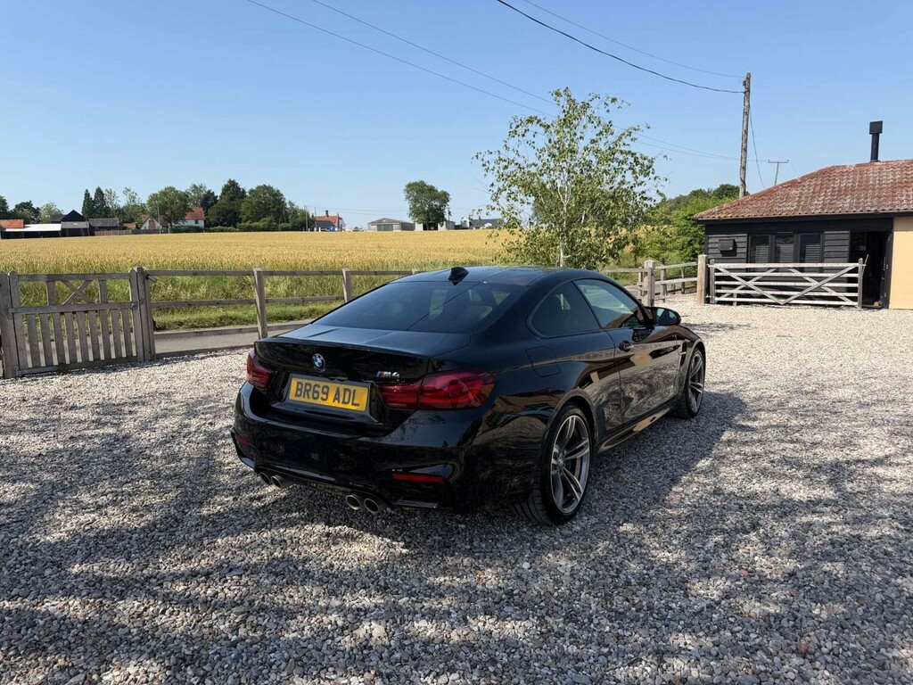 BMW M4 3.0 M4 Coupe Black #2
