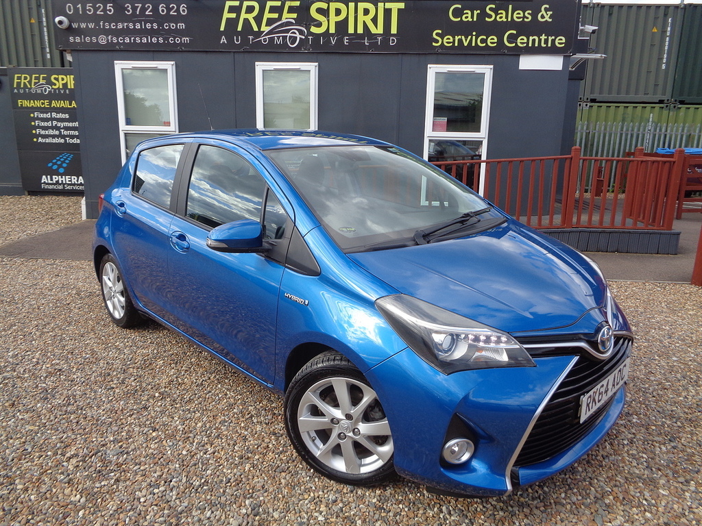 Toyota Yaris Vvt-h Excel Blue