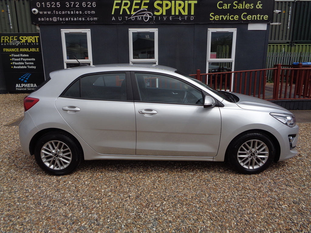 Kia RIO T-gdi 2 Silver #5