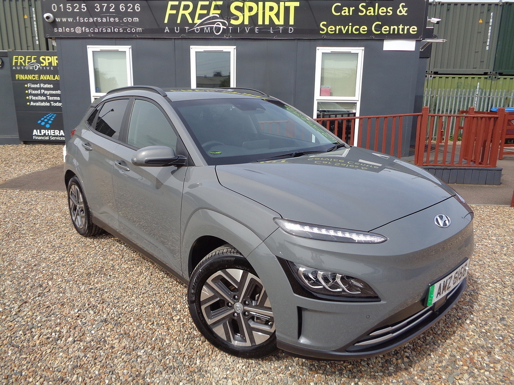 Hyundai Kona Premium Grey