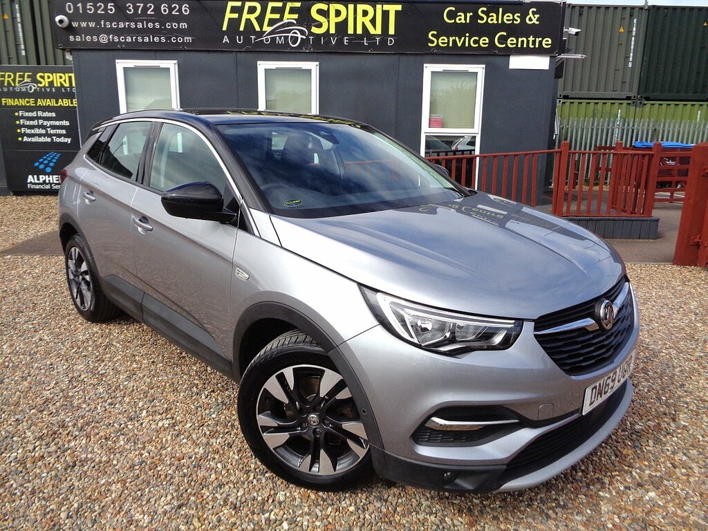 Vauxhall Grandland X Turbo Sport Nav Grey