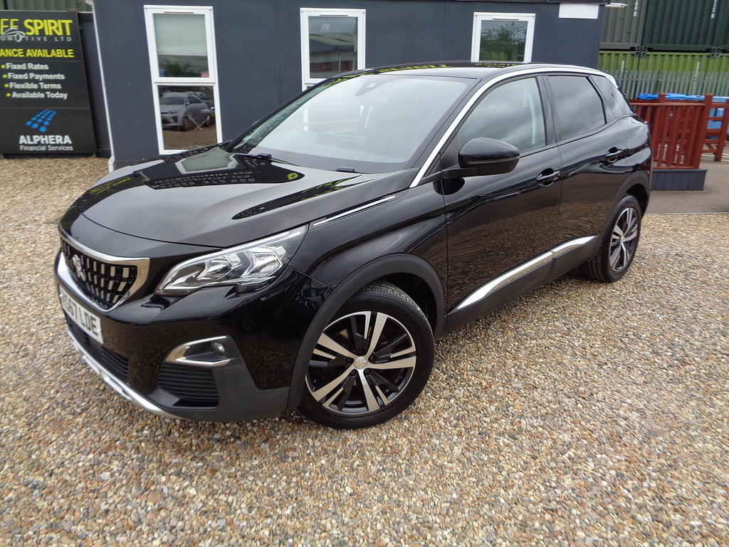 Peugeot 3008 Puretech Allure Black #4