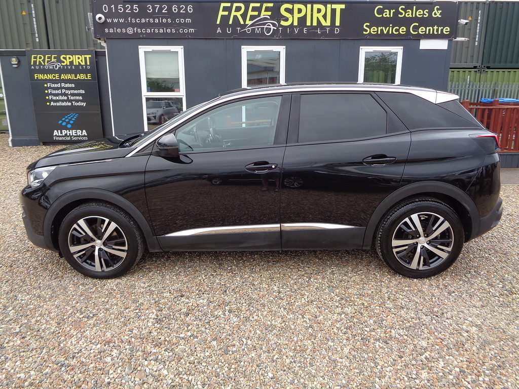 Peugeot 3008 Puretech Allure Black #6