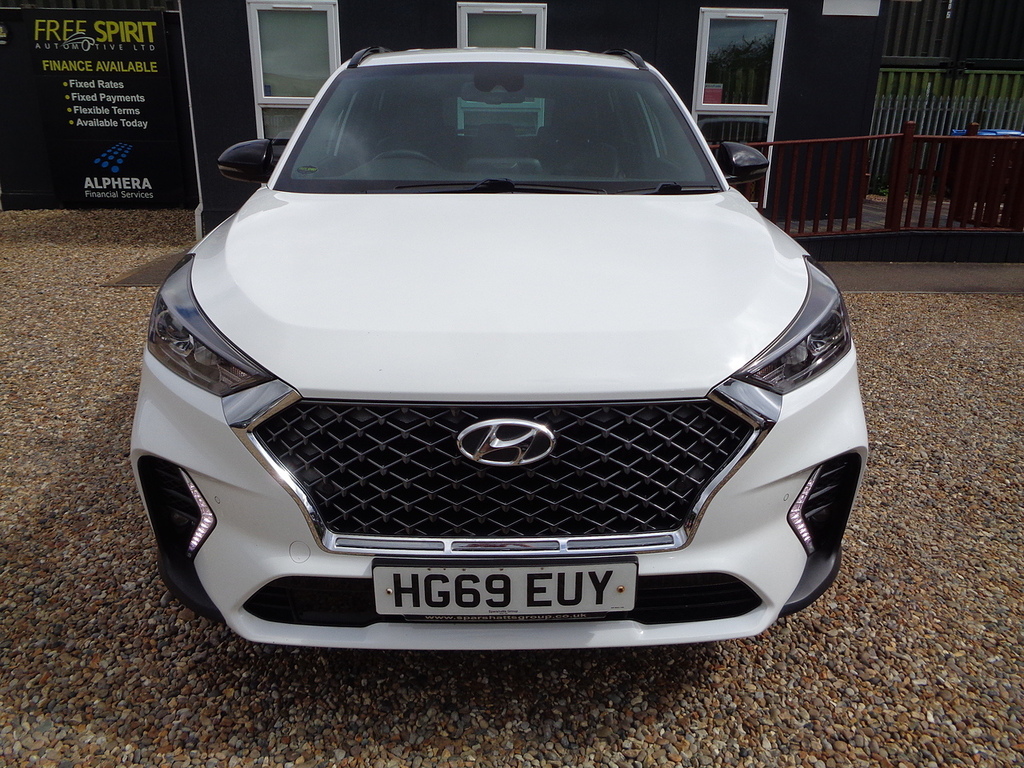 Hyundai Tucson T-gdi N Line White #2