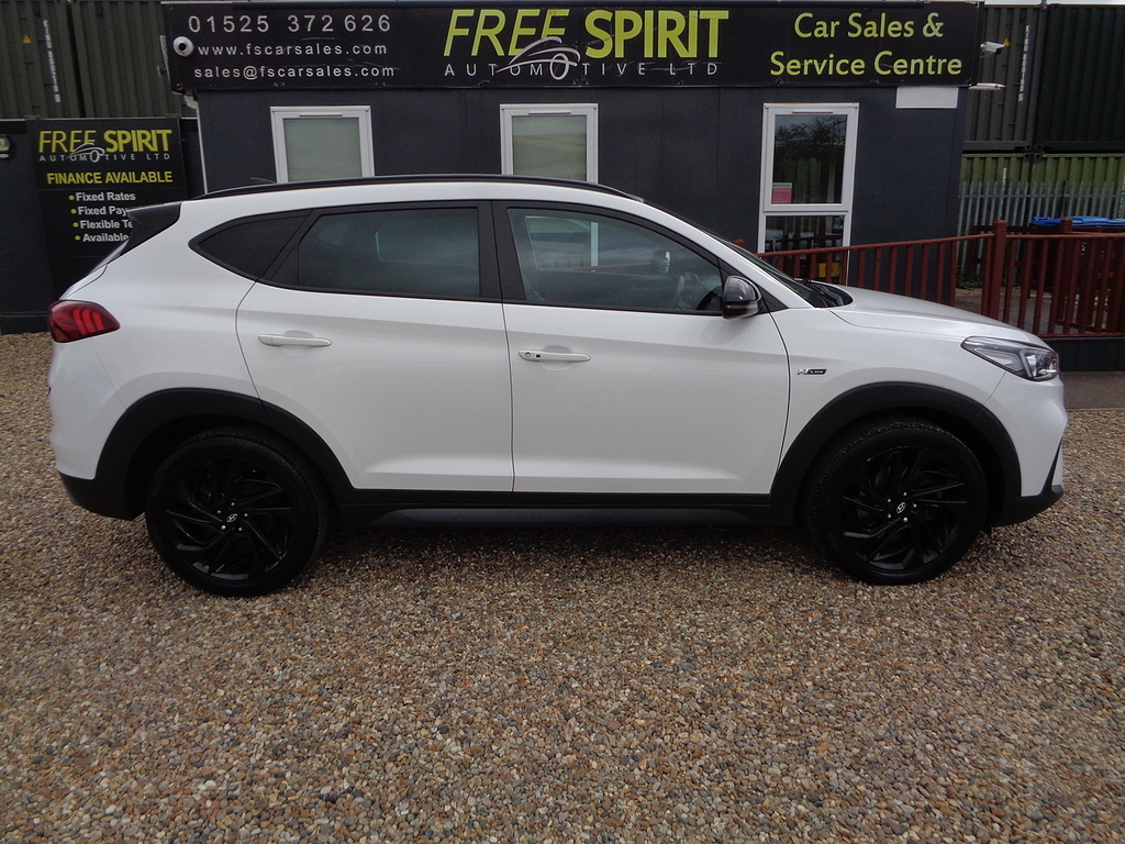 Hyundai Tucson T-gdi N Line White #5
