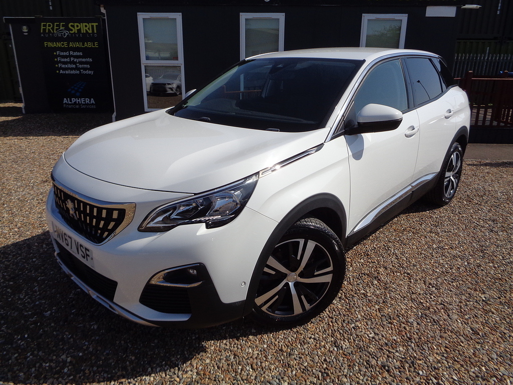 Peugeot 3008 Puretech Allure White #4