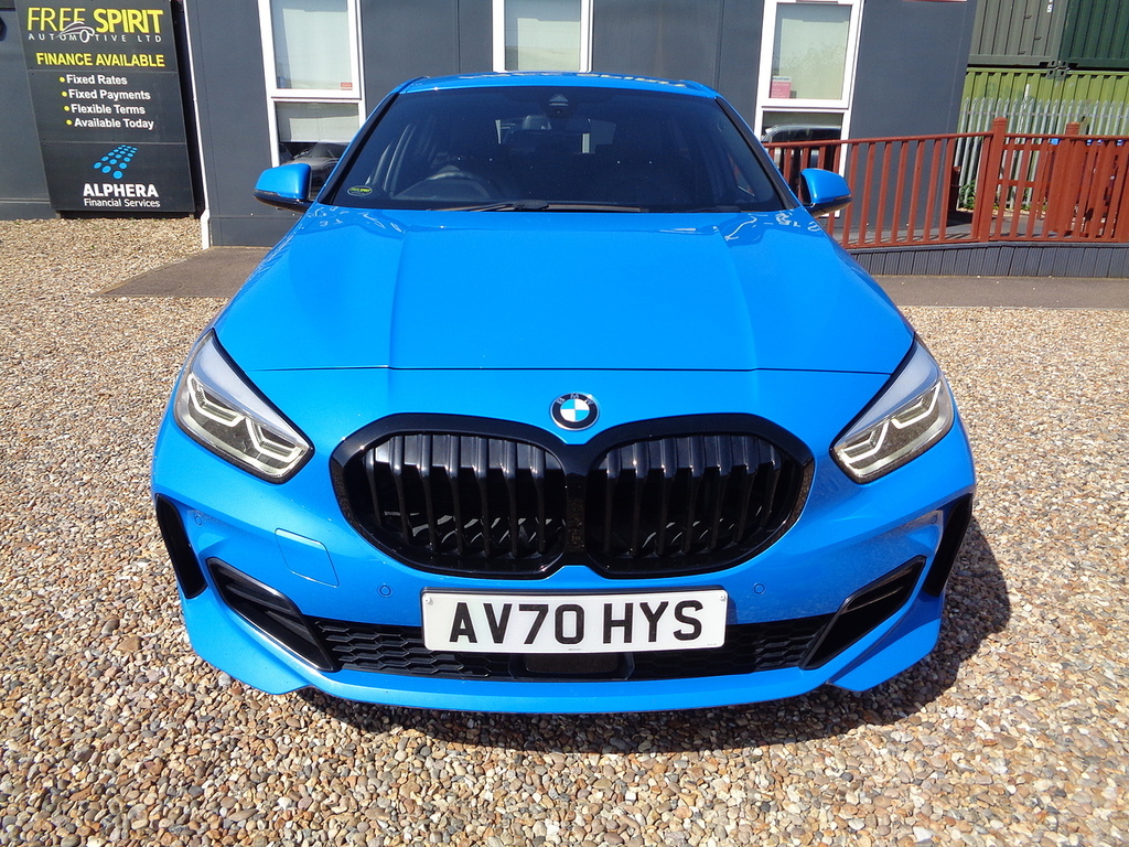 BMW 1 Series 118I M Sport Blue #2