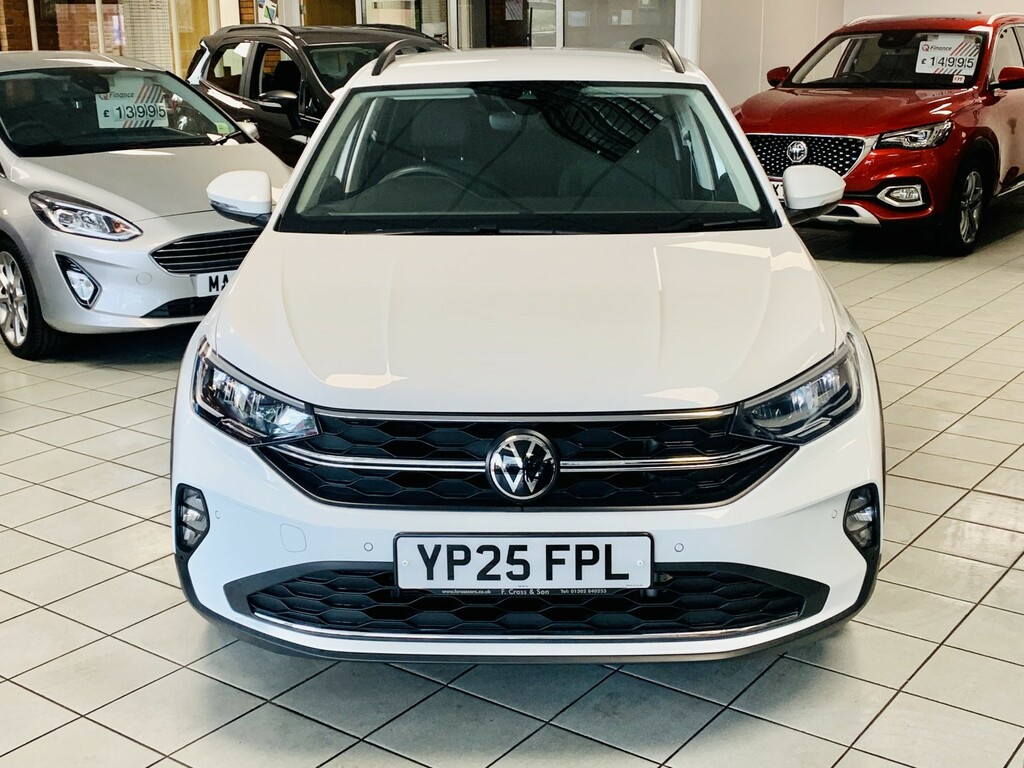 Volkswagen Taigo Suv 1.0 Tsi Life 202525 YP25FPL White #4