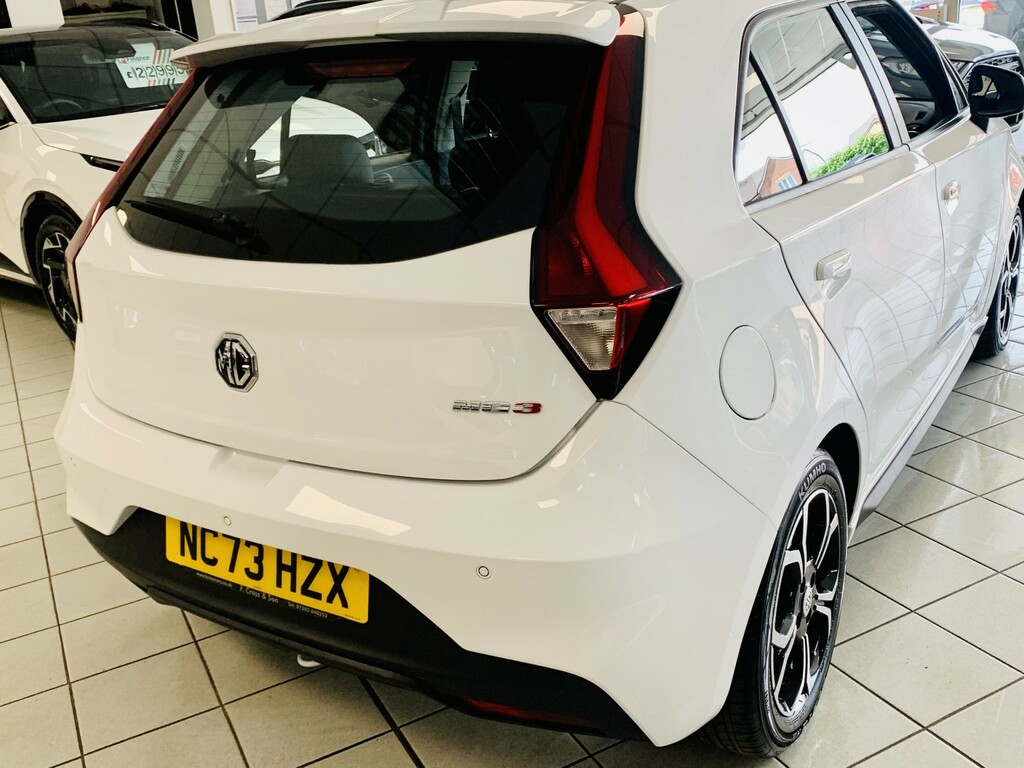 MG MG3 Exclusive Black #8