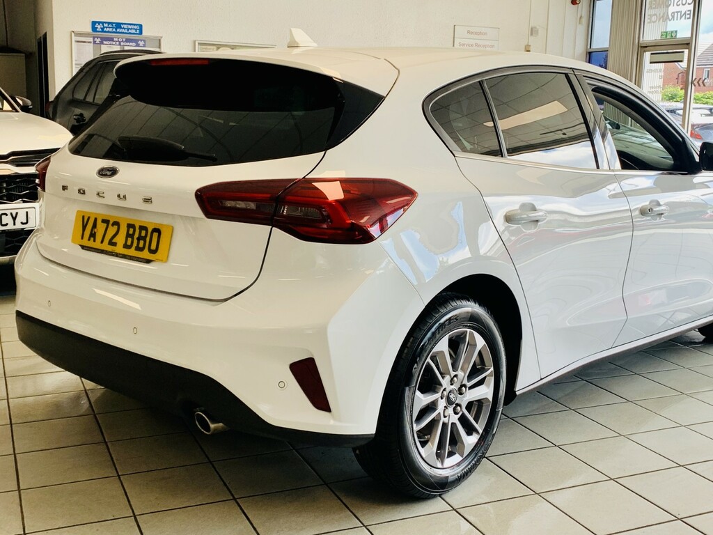 Ford Focus 1.5 Focus Titanium 1.5L Ecoblue 115Ps Fwd 8 White #6