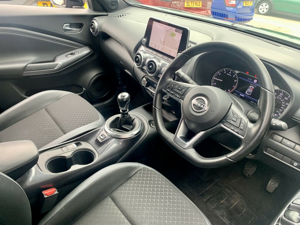 Nissan Juke 1.0 Dig-t N-connecta Black #2