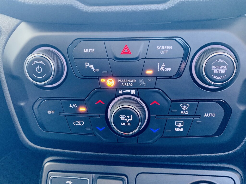 Jeep Renegade Night Eagle Black #21