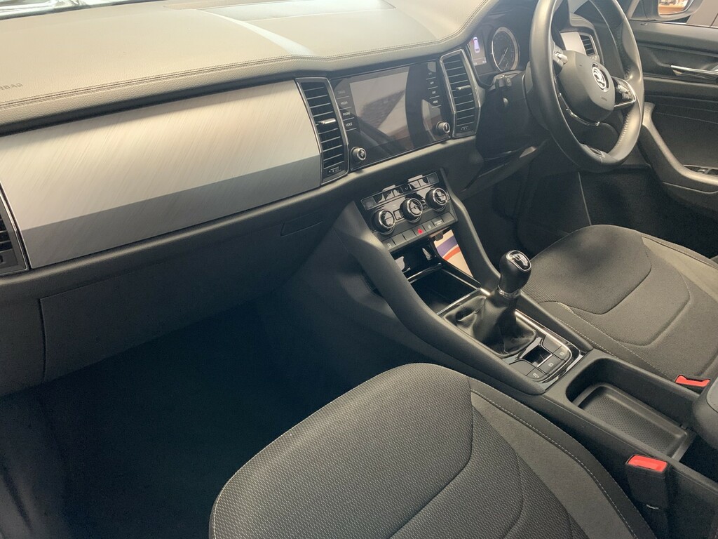 Skoda Kodiaq 1.5 Tsi Act Se Grey #2