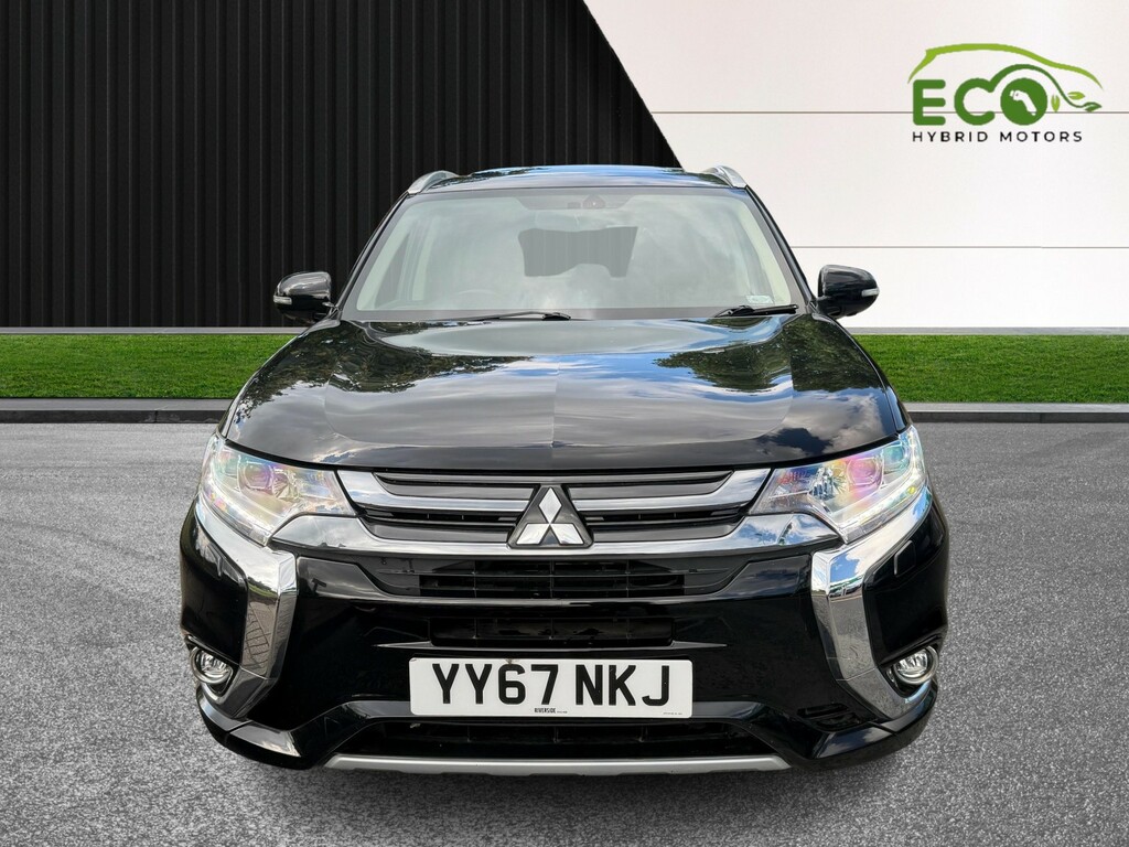 Mitsubishi Outlander 2.0 H 12Kwh 4H Black #3