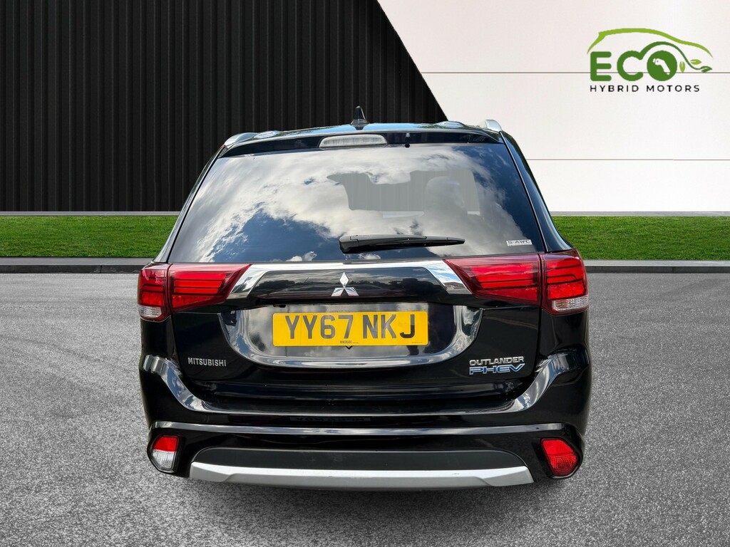 Mitsubishi Outlander 2.0 H 12Kwh 4H Black #6