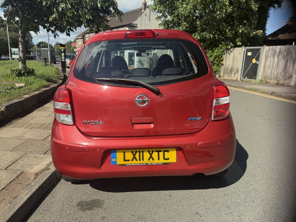 Nissan Micra 1.2 12V Tekna Red #6