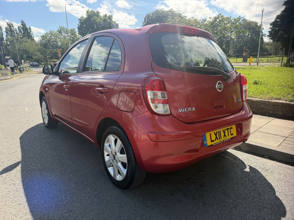 Nissan Micra Acenta White #8