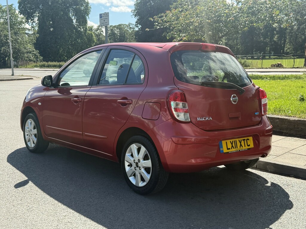 Nissan Micra Acenta White #7
