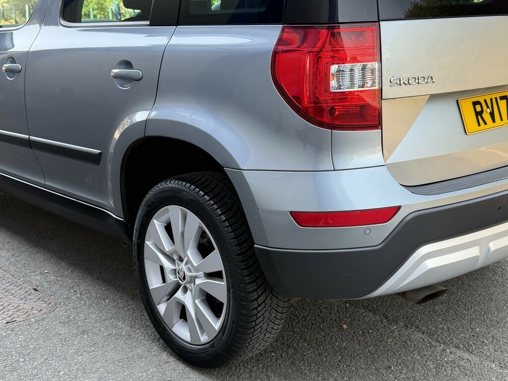 Skoda Yeti 2.0 Tdi Cr Se Drive Brown #13
