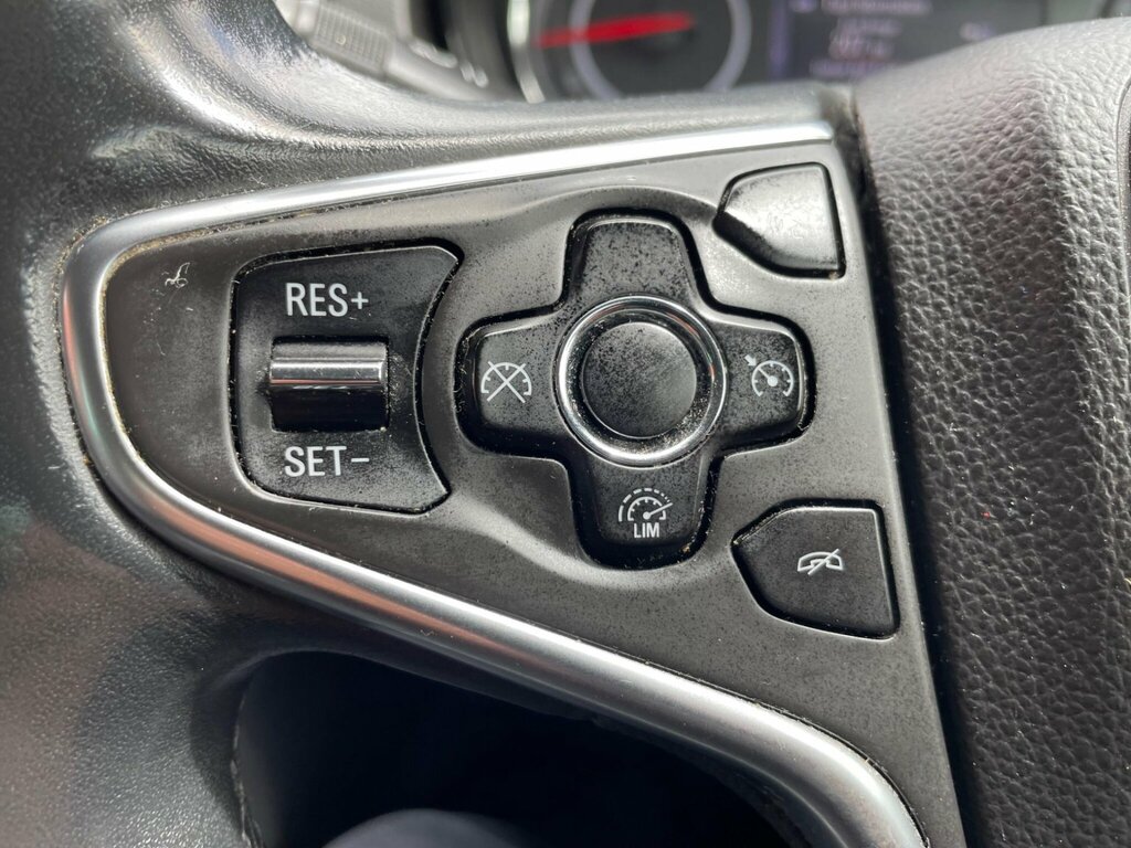 Vauxhall Insignia Black #8