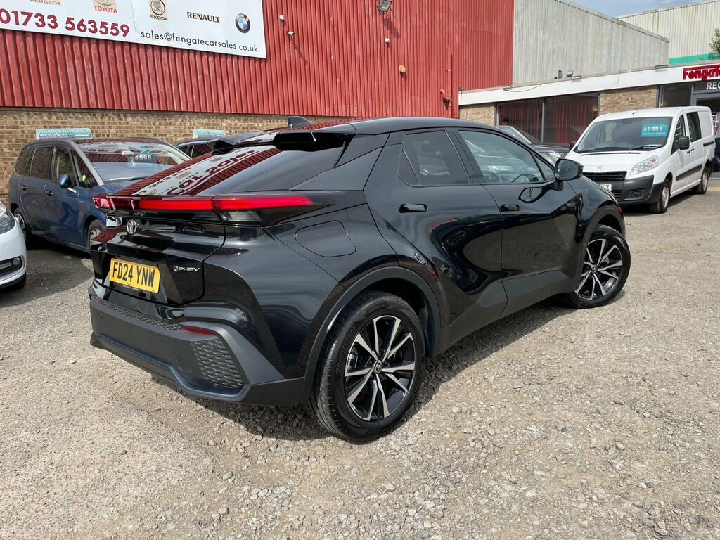 Toyota C-Hr 2.0 Vvt 13.6Kwh Design Cvt Euro 6 Ss Black #3