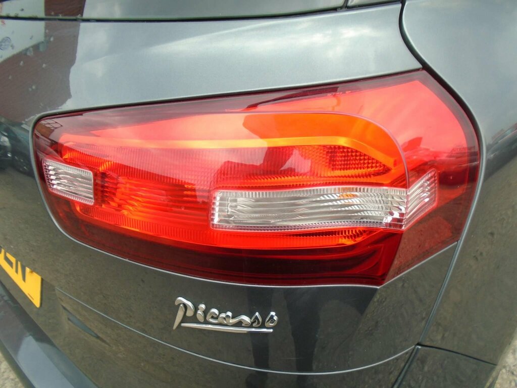 Citroen C4 Picasso Bluehdi Exclusive Plus Eat6 White #17