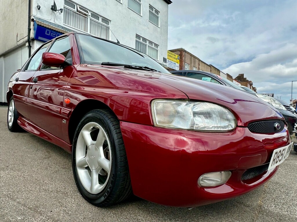 Ford Escort Base Red #8