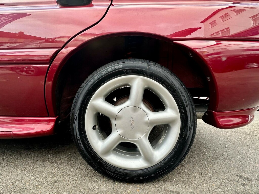 Ford Escort Base Red #28