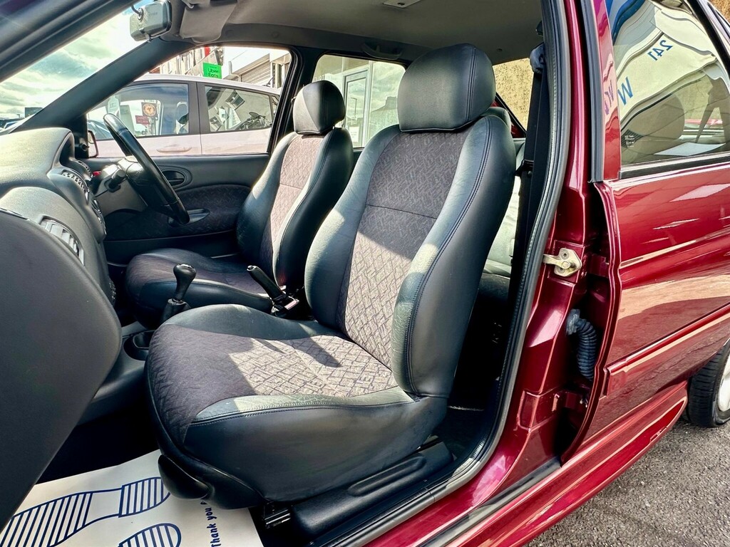 Ford Escort Base Red #47
