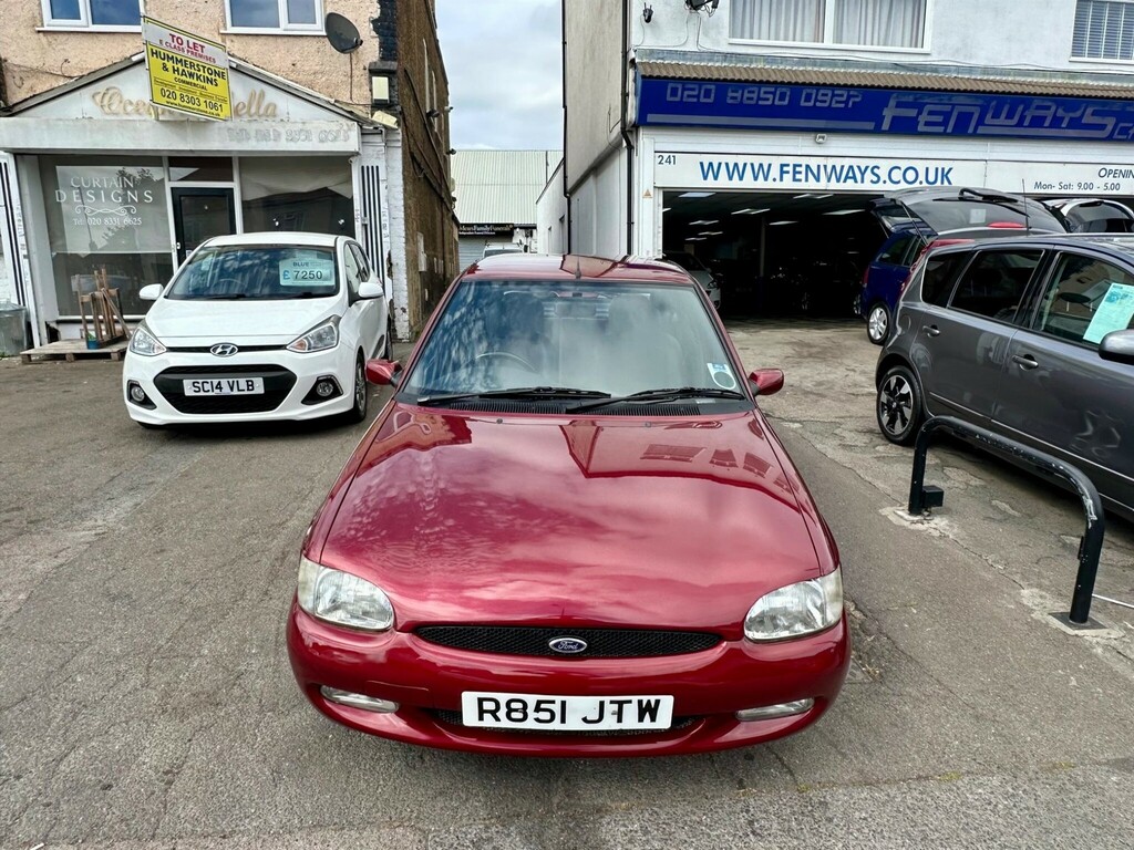 Ford Escort Base Red #15