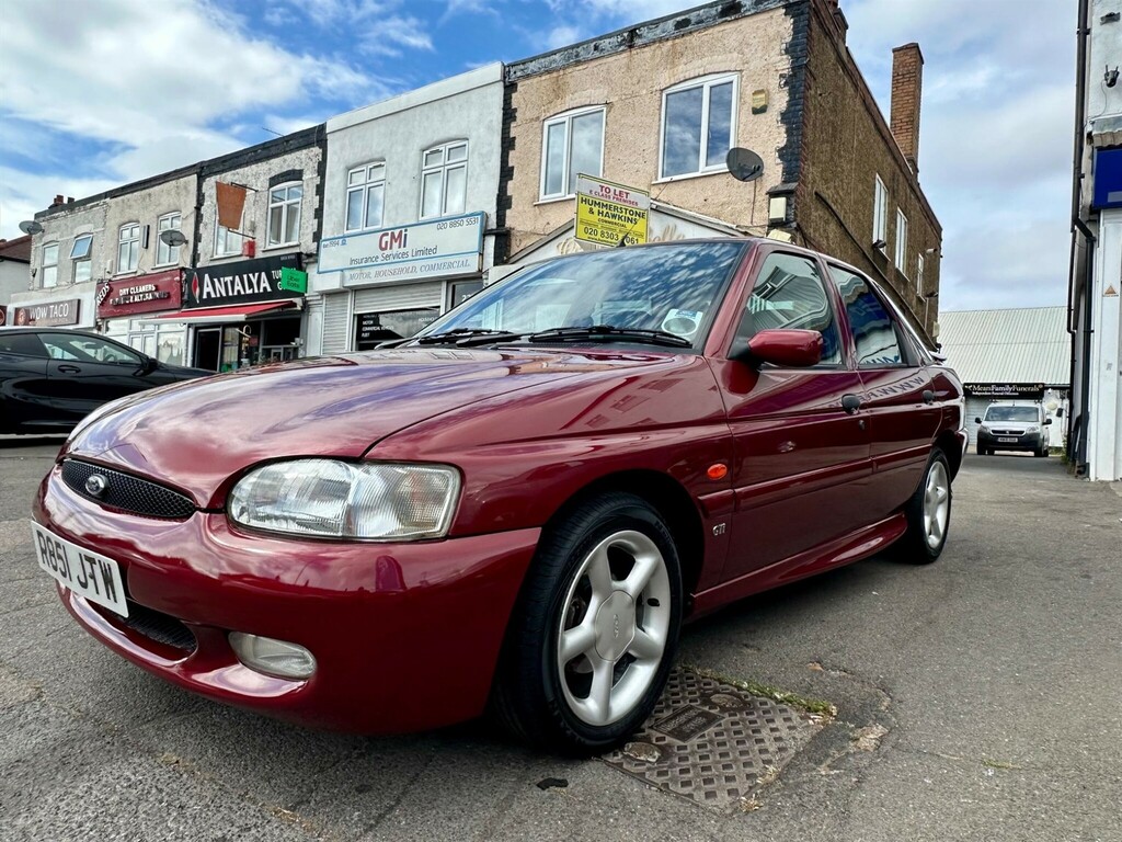 Ford Escort Base Red #18