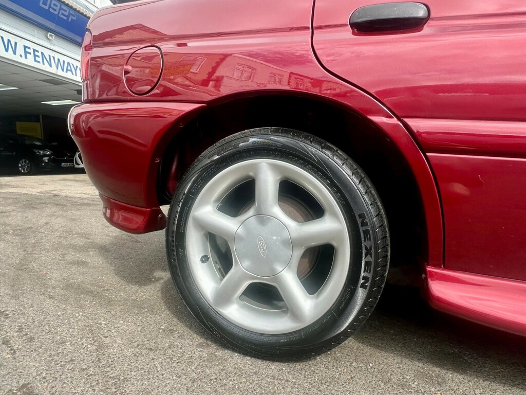 Ford Escort Base Red #11