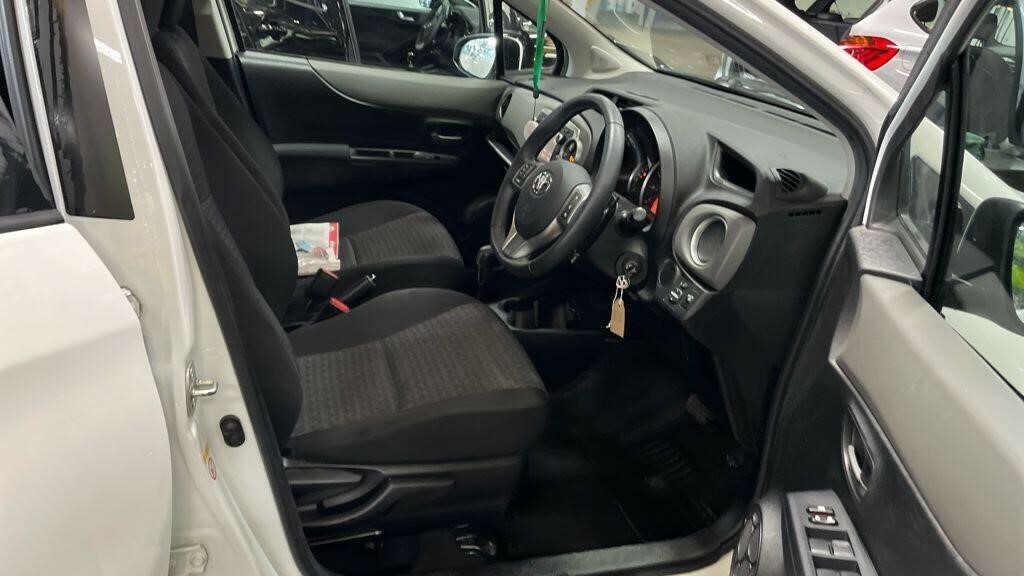 Toyota Yaris 1.33 Dual Vvt-i Icon Plus Multidrive S Euro 5  #4