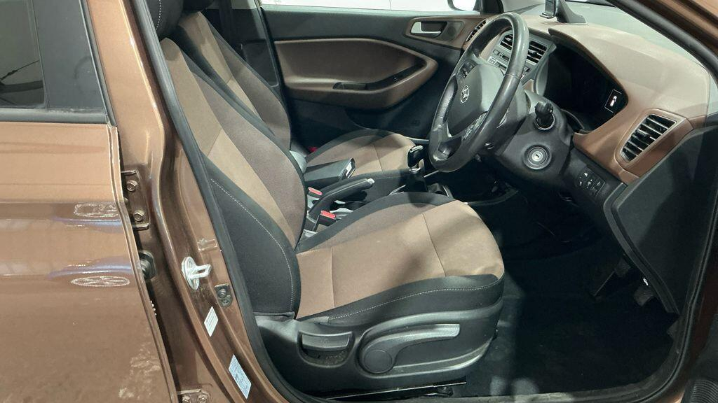 Hyundai I20 1.2 Premium Se Euro 6 VN15YBU #6