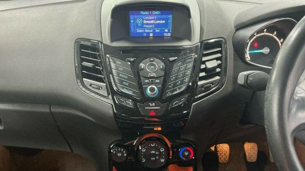 Ford Fiesta 1.25 Zetec Euro 6 Blue #5