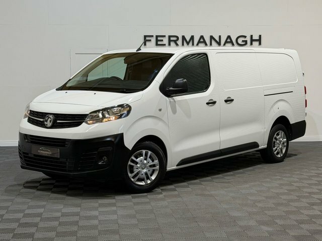 Vauxhall Vivaro 1.5 Turbo D 2900 Dynamic Panel Van 6Dr Manu BT21HVZ White #3