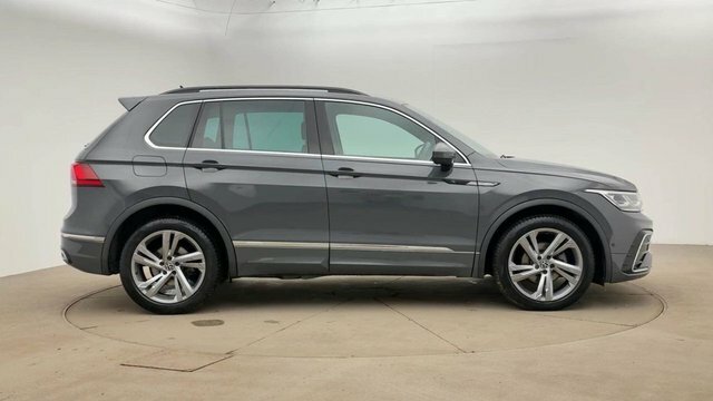 Volkswagen Tiguan 2.0 Tdi R-line Edition Suv Dsg Euro 6 DF72YXK Grey #2
