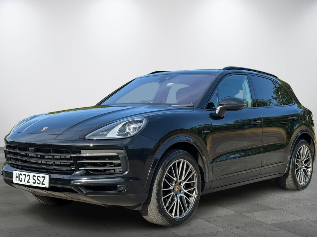 Porsche Cayenne 3.0 V6 E-hybrid 17.9Kwh Platinum Edition Suv P HG72SSZ Black #3