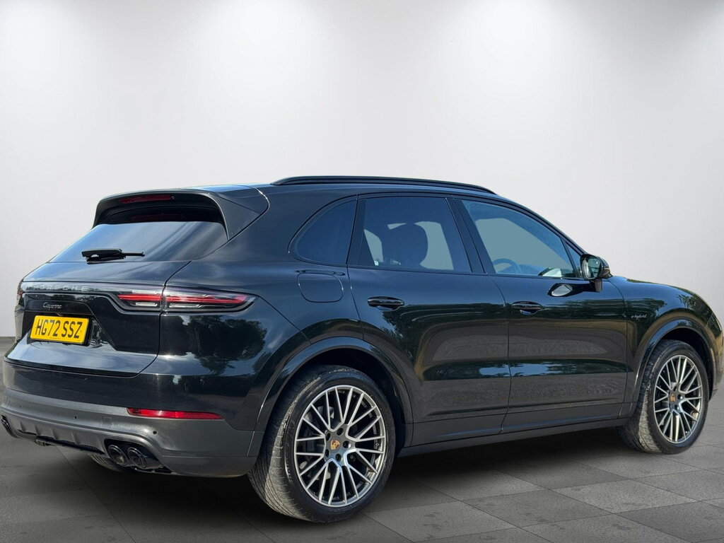 Porsche Cayenne 3.0 V6 E-hybrid 17.9Kwh Platinum Edition Suv P HG72SSZ Black #4