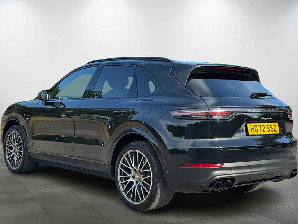 Porsche Cayenne 3.0 V6 E-hybrid 17.9Kwh Platinum Edition Suv P HG72SSZ Black #6